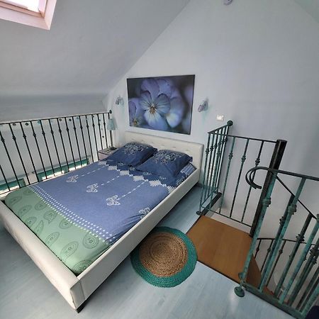Gite Milly - 2 Studios En Coeur De Ville Phòng bức ảnh
