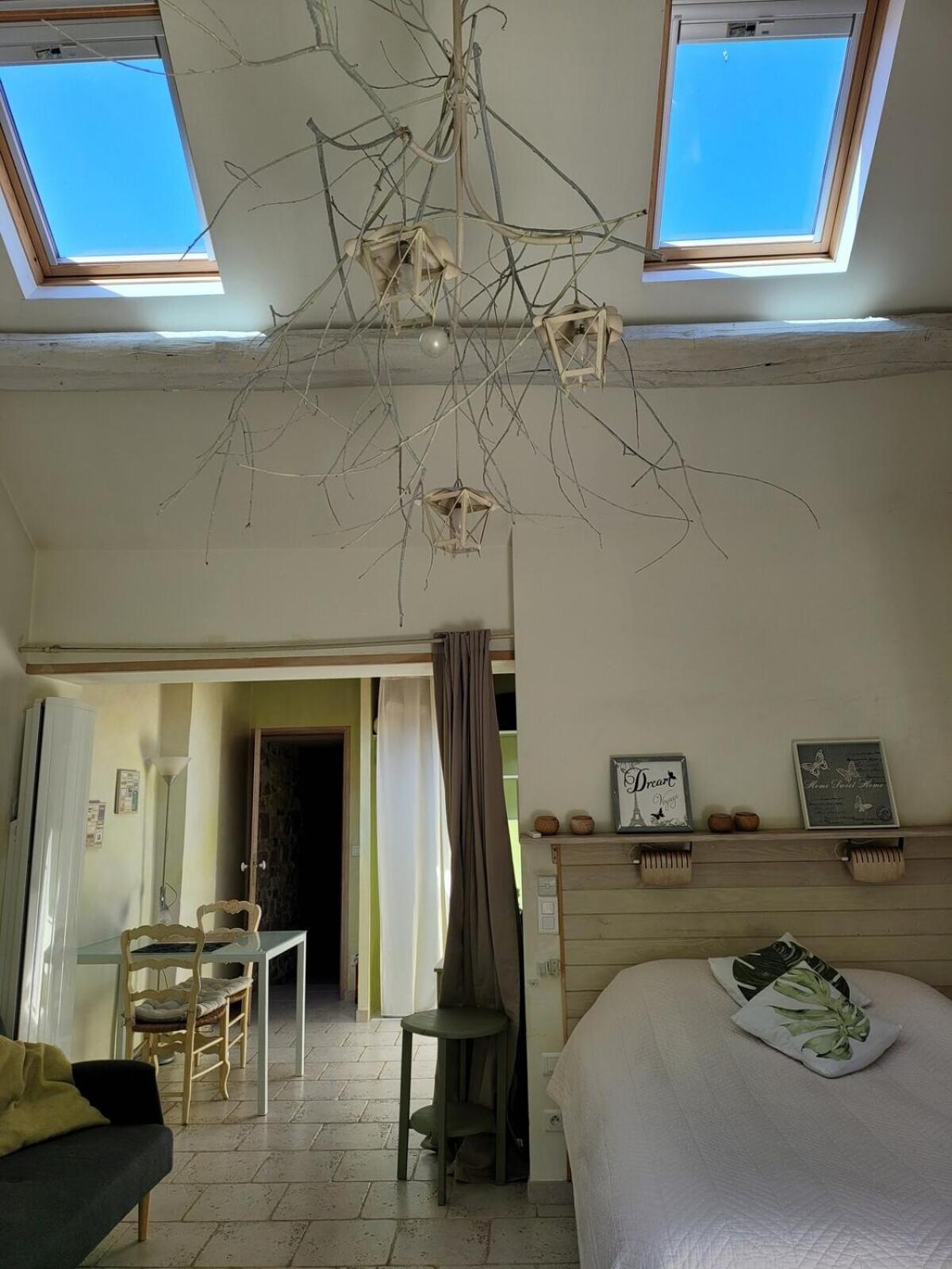 Gite Milly - 2 Studios En Coeur De Ville Phòng bức ảnh